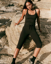 Halo Low Rise Crop Pant | Solid Black