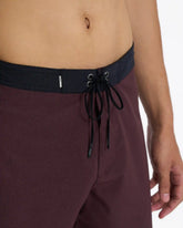 Peak Boardshort | Chestnut Dashed Lines