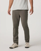 Vuori Meta™ Twill Pant Classic Fit 30" | Root