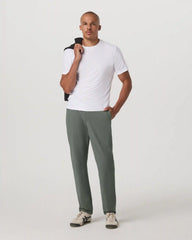 Vuori Meta™ Trouser Classic Fit 32" | Light Oregano