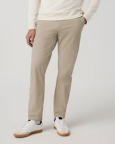 Vuori Meta™ Trouser Athletic Slim Fit 34" | Truffle
