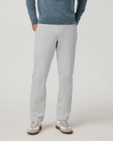 Vuori Meta™ Cotton Pant Classic Fit 32" | Frost Grey
