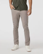 Vuori Meta™ Pant Athletic Slim Fit 30" | Mocha