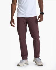 Vuori Meta™ Pant Athletic Slim Fit 32" | Chestnut
