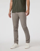 Vuori Meta™ Pant Athletic Slim Fit 32" | Mocha