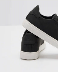 Vuori Deane Vegan | Black