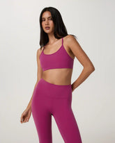 Vuori AllTheFeels™ Bra | Dragonfruit