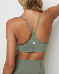Vuori AllTheFeels™ Bra | Pistachio