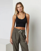 Quince Seamless Crop | Black