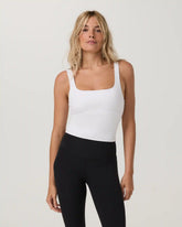 Vuori AllTheForm™ Support Tank | White Tonal