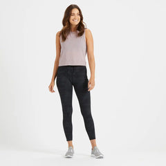 Lizette Crop | Dusk