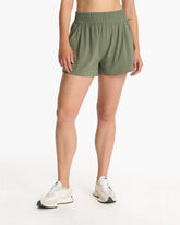 Villa Short | Pistachio