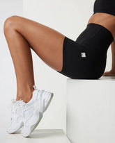 Vuori AllTheFeels™ Short 4" | Black
