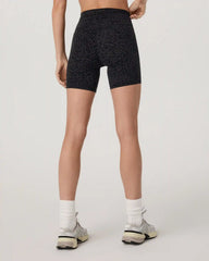 Vuori AllTheForm™ Short 6" | Black Blurred Torrent
