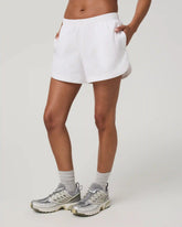 Retrograde Short 3" | White