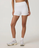 Set Point Short 3.5" | White