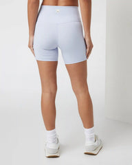 Studio Pocket Short | Peri