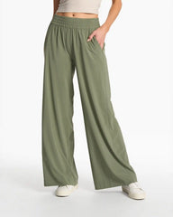 Villa Wideleg Pant | Pistachio