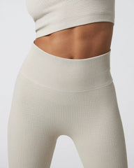 Waffle Seamless Legging | Ecru