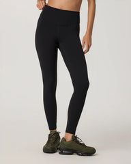 Vuori AllTheForm™ Legging - Short | Black Tonal