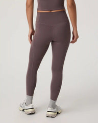 Vuori AllTheForm™ Pocket Legging | Huckleberry