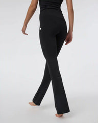 Vuori AllTheFeels™ Slim Flare - Short | Black