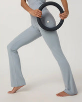 Vuori AllTheFeels™ Slim Flare | Raindrop