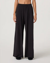 Villa Vibes Wideleg | Black