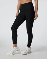 Clean Elevation Legging-Short | Black Heather