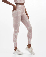 Clean Elevation Legging | Dogwood Washed Flower