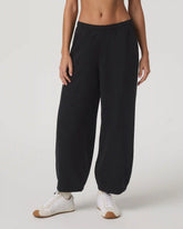 Sedona Barrel Crop Sweatpant | Black