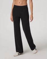 Maven Slim Bootcut Pant | Black