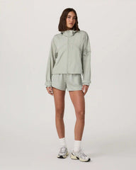 Endless Elevate Hike Jacket | Talc