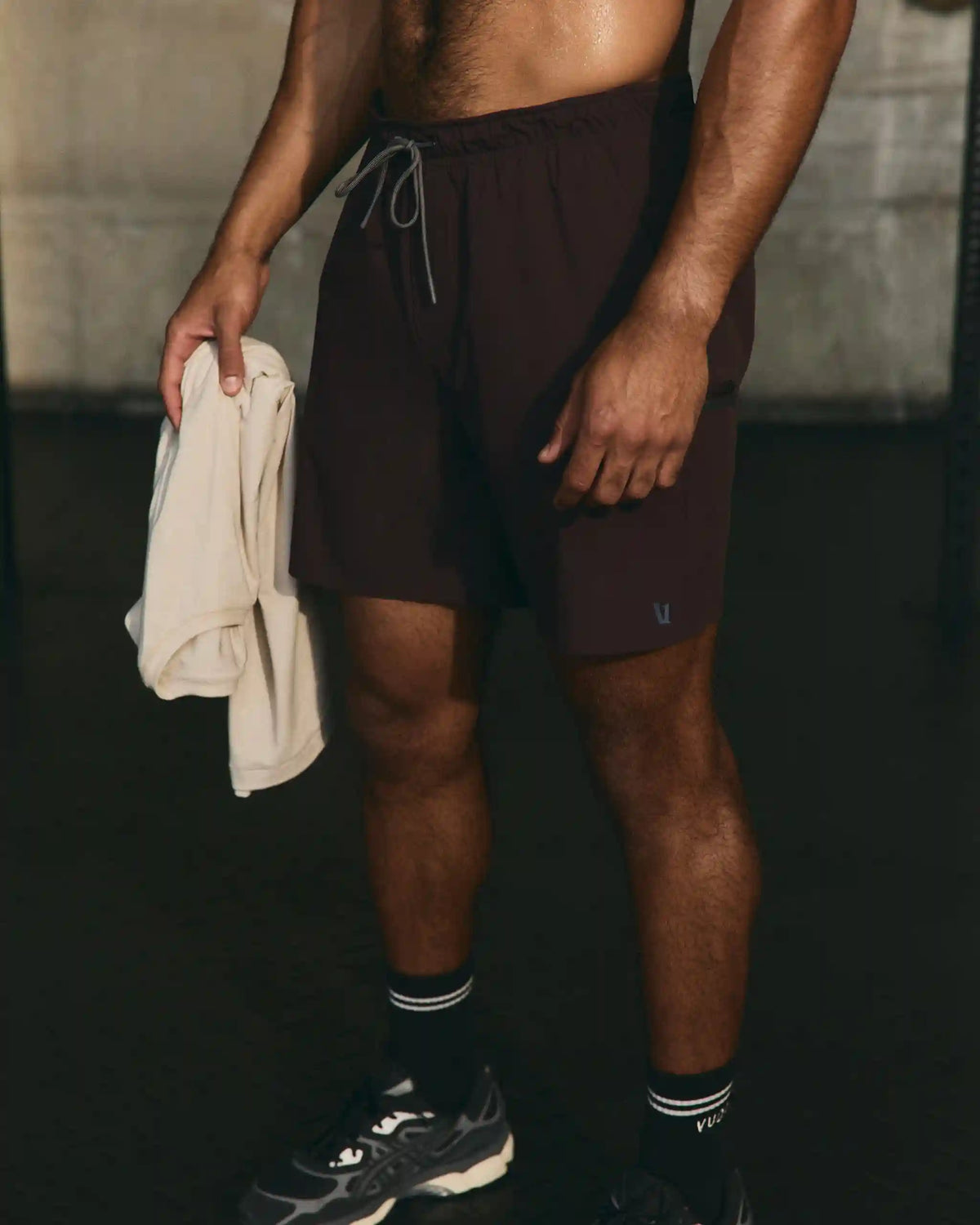 Grafton Short Lined 7" | Raisin