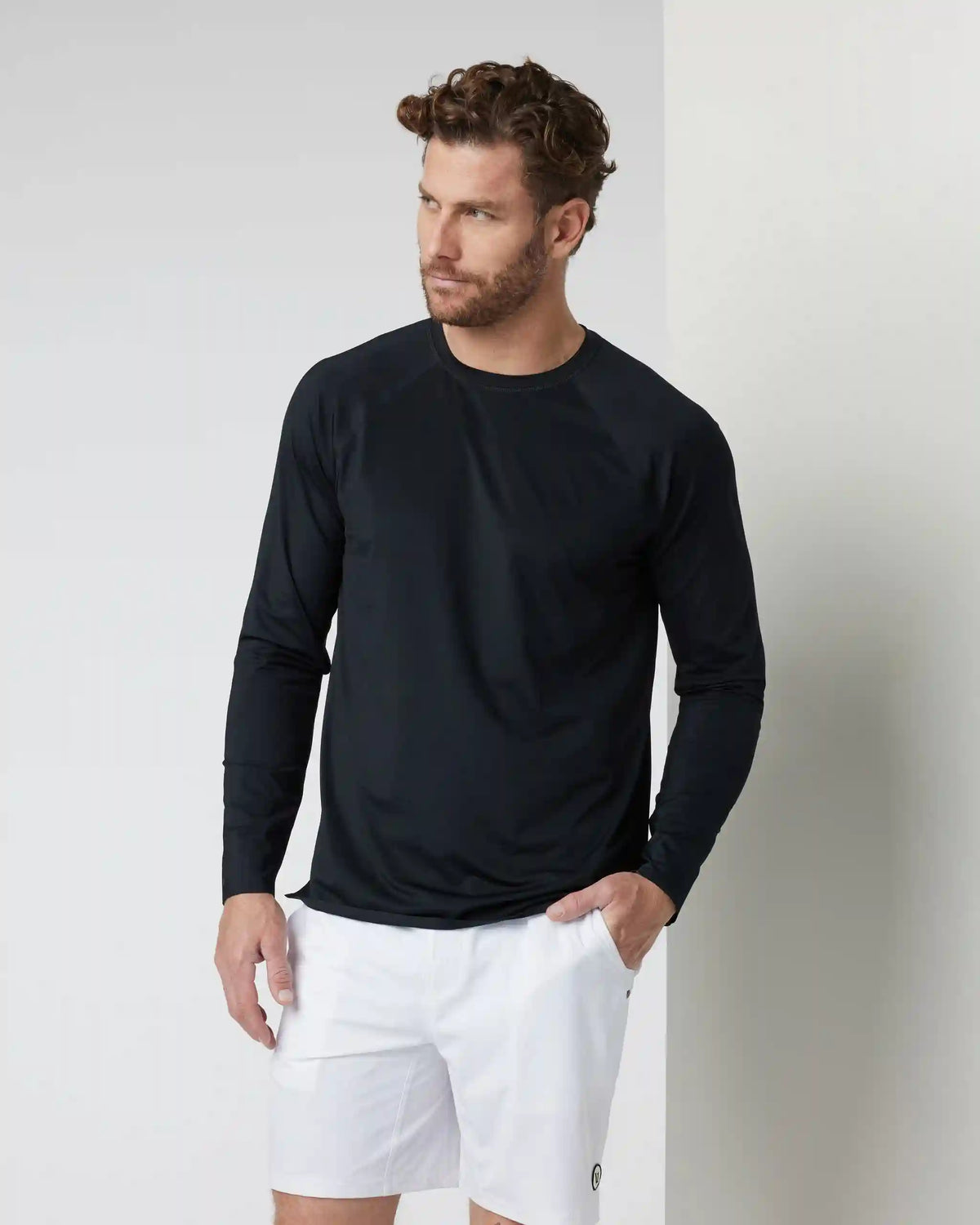 Long Sleeve Viewpoint Performance Tee | Black