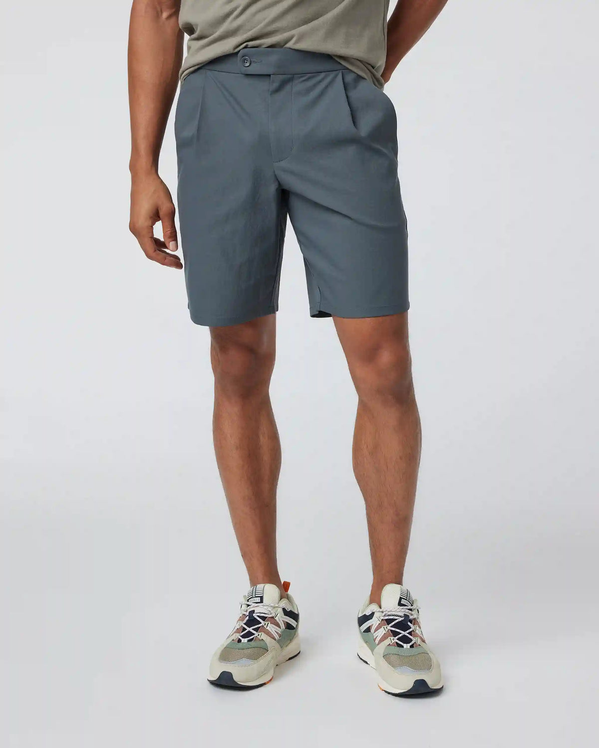 Cascade Elastic Waist Short | Shale