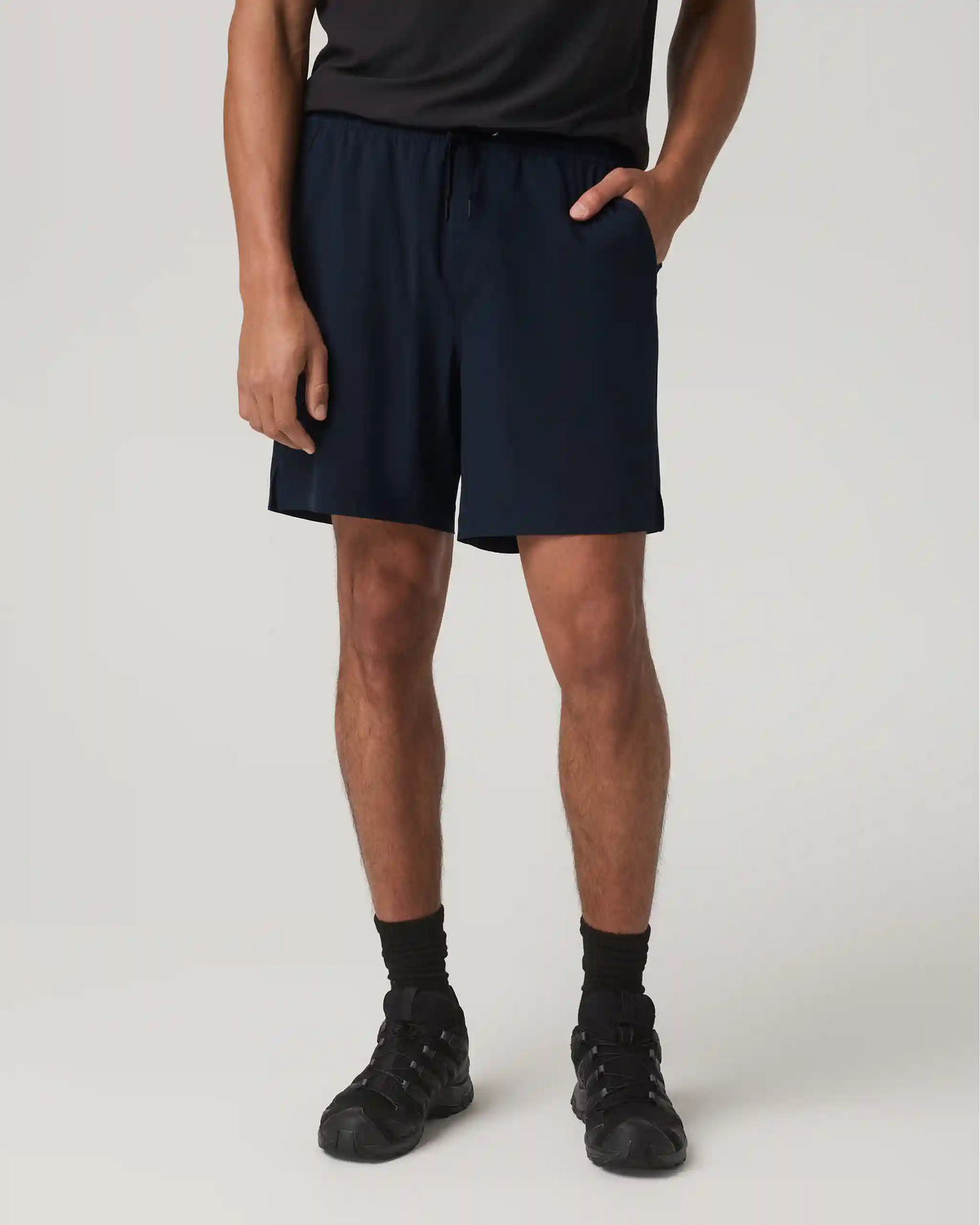 Vuori HardKore Short Lined 7" | Ink