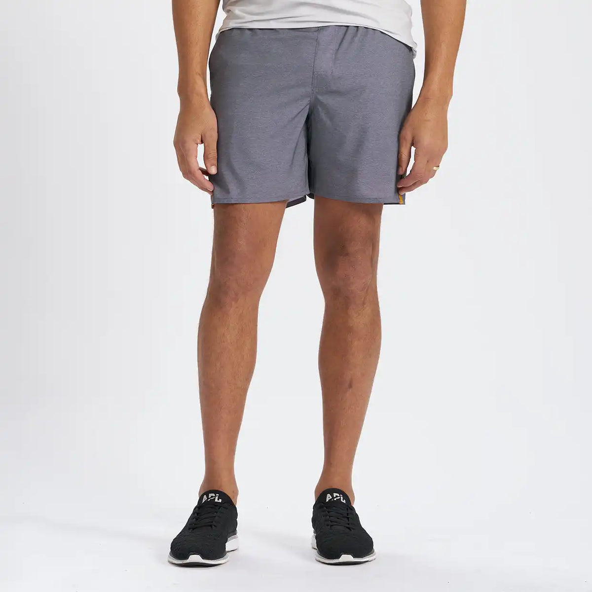 Trail Short | Charcoal Heather Texture