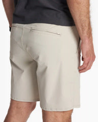 Vuori Meta™ Short 8" | Birch