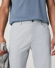 Vuori Meta™ Pant Classic Fit 32" | Sea Fog