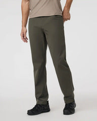 Vuori Meta™ Pant Relaxed Fit 32" | Dark Oregano