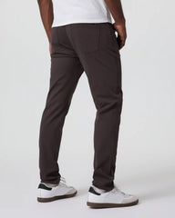 Vuori Meta™ Twill Pant Athletic Slim 32" | Sangria