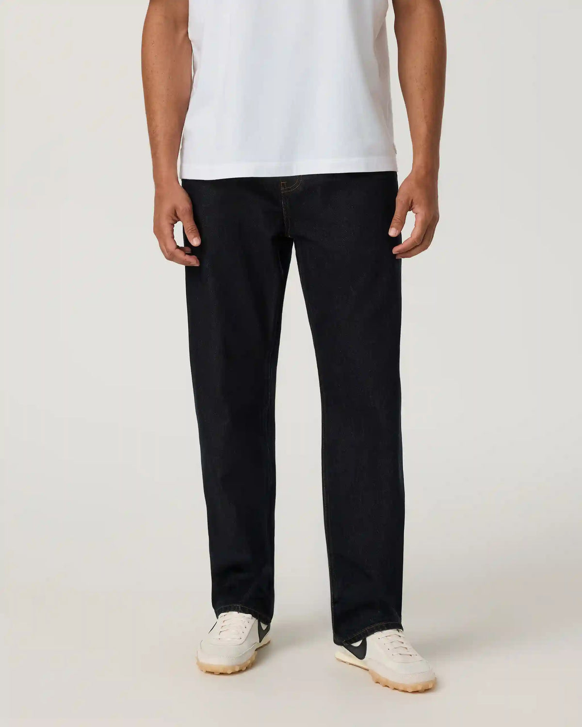 Vuori Vintage Jean Relaxed Fit 30" | Comet Rinse Denim