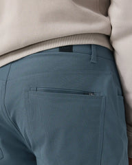 Vuori Meta™ Pant Athletic Slim Fit 30" | Blue Sea