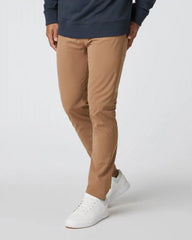 Vuori Meta™ Pant Athletic Slim Fit 30" | Camel