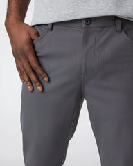 Vuori Meta™ Pant Athletic Slim Fit 34” | Charcoal
