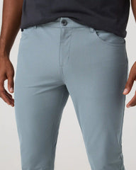 Vuori Meta™ Pant Athletic Slim Fit 32" | Dusty Blue