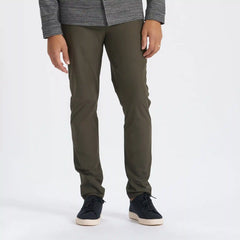 Vuori Meta™ Pant Athletic Slim Fit 30” | Dark Oregano (OLD)
