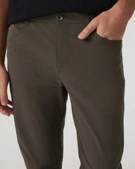 Vuori Meta™ Pant Athletic Slim Fit 32” | Dark Oregano
