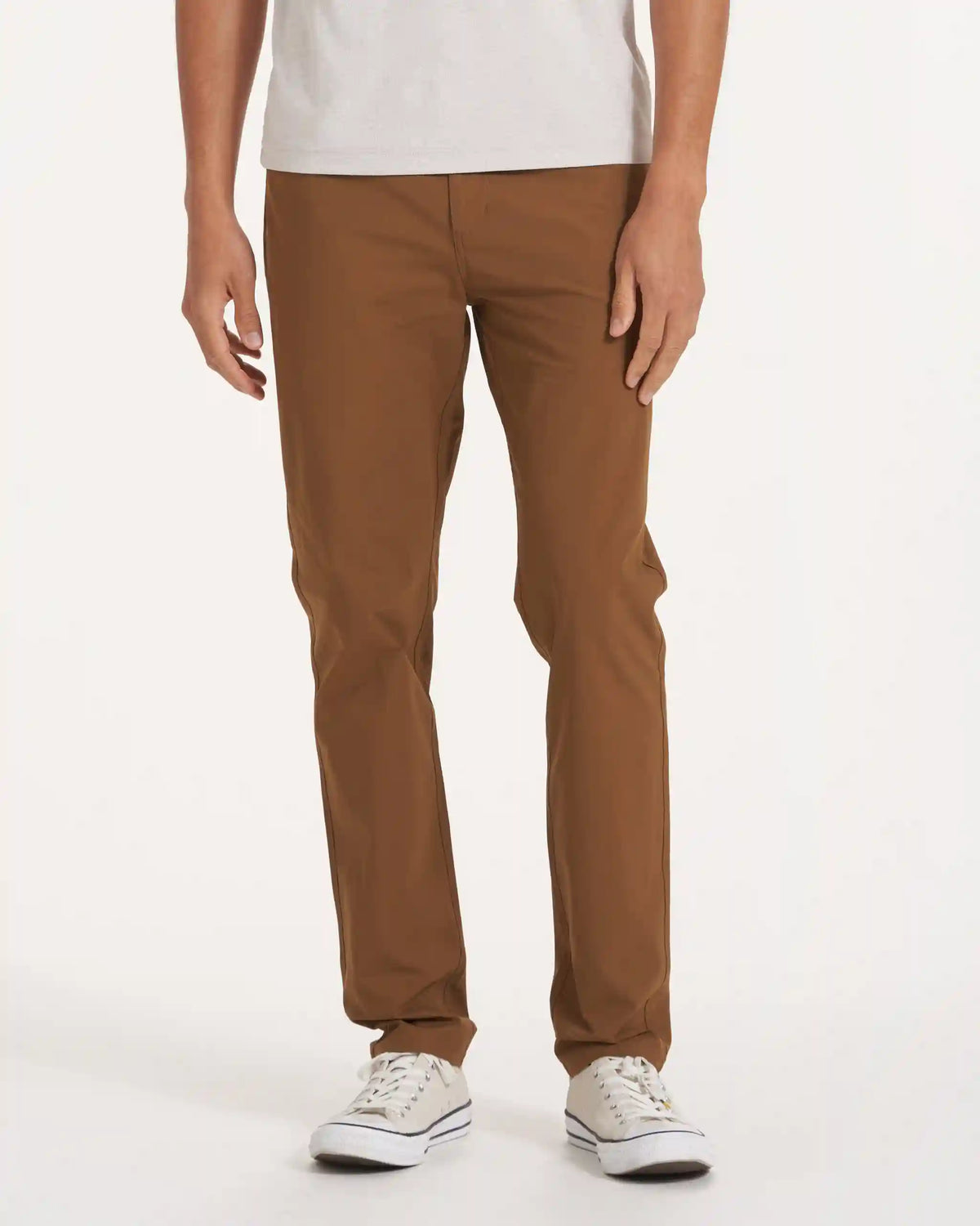Vuori Meta™ Pant Athletic Slim Fit 32" | Tobacco